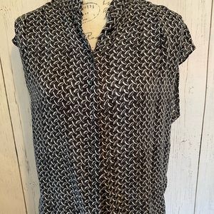 Artelier Nicole Miller 100% silk blouse